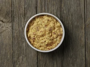 Sharp cheddar cheese blended with mayonnaise, pimento peppers and spices.